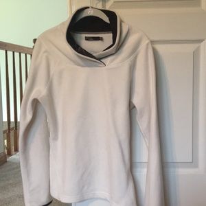 Prana pull over sweatshirt